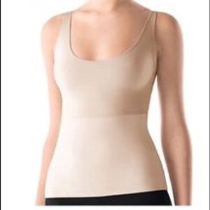 Spanx hide and sleek all around taming tank